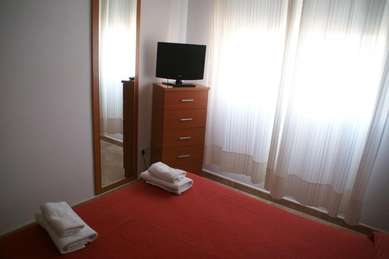 Bedroom 2, Hotel Sierra Mar, Murcia