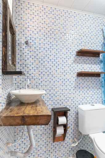 Bathroom 2, Pousada Flor de Olinda, Olinda