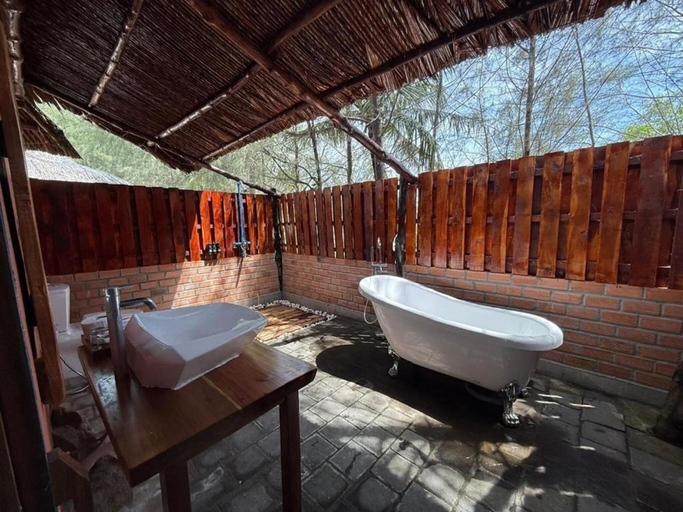 Bathroom, Emerald Lagoon Retreat Phu Quoc, Phú Quốc