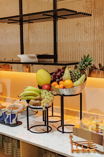 Food & Drinks 5, Just Hotel Saronno, Varese