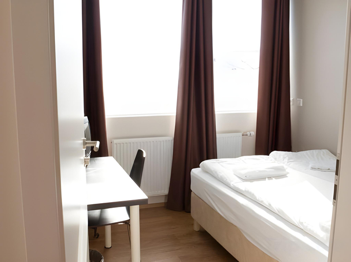 Bedroom 2, Lyngas Guesthouse, Austur-Hérað