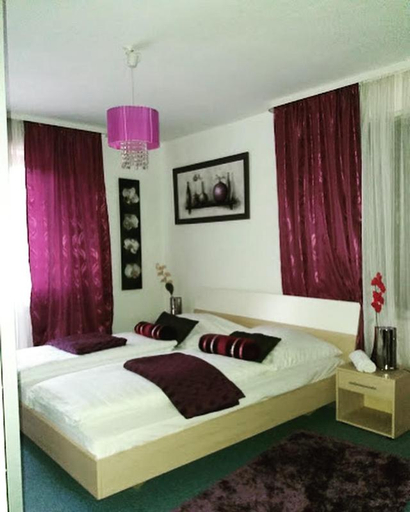 Bedroom 4, Hotel Restaurant Toscana, Main-Kinzig-Kreis