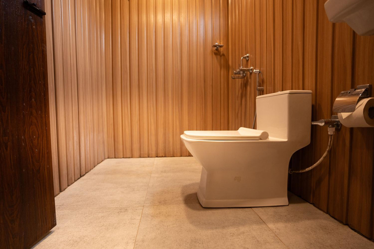 Bathroom 1, Nasya Beachside Cottages, South Goa