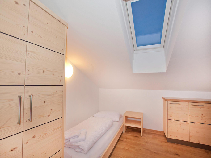 3, Apartment in Wald im Pinzgau near Ski Slope, Zell am See
