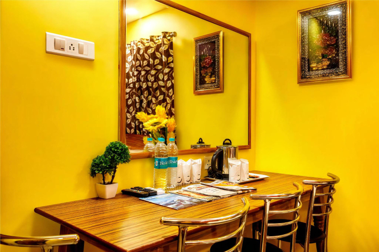 Food & Drinks 3, The Silverline Hotel, Kolkata Airport, North 24 Parganas