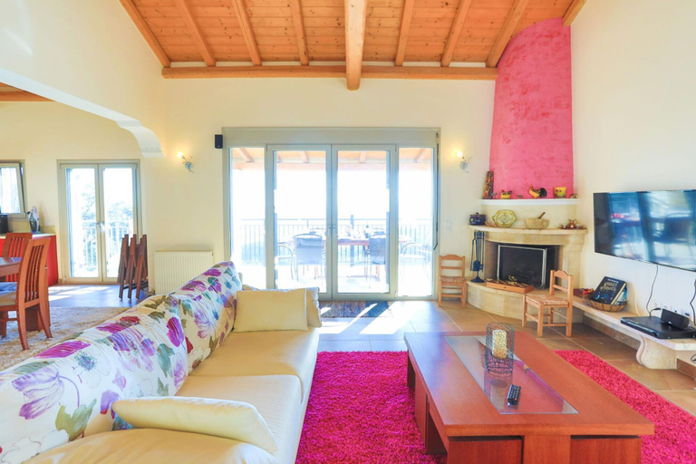 Room 5, Villa Kalamia in Kalami, Ionian Islands
