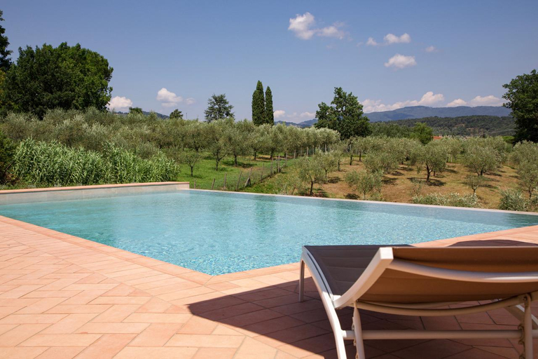 Swimming pool 3, Villa Pacini - just 1,8 km outside Lucca Wall - Pool, Lucca