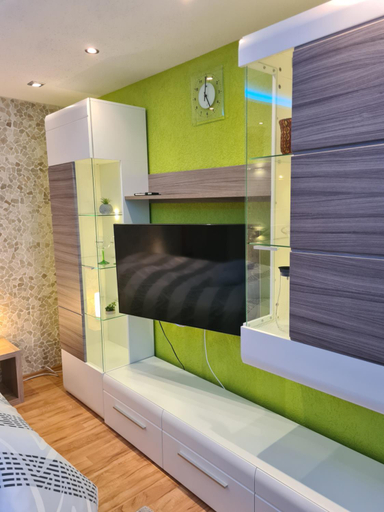 Others 5, Exklusive moderne 2 Zi. Wohnung in ruhiger Lage, Ostalbkreis