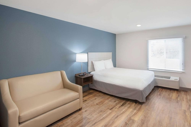 Bedroom 2, Woodspring Suites West Monroe, Ouachita