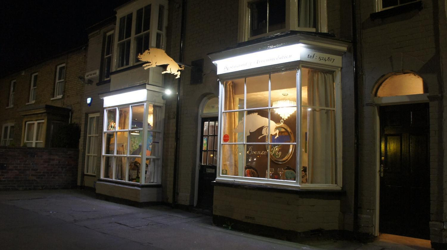 Exterior & Views, The Bronze Pig, Lincolnshire