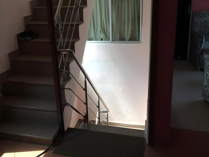 Others 3, Hotel Pragya International, Varanasi