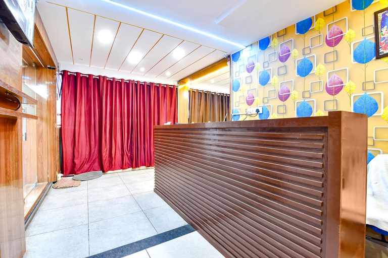 Others 5, Hotel O Vishwa, Gandhinagar