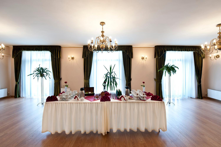 Food & Drinks 3, Brojan, Jaworzno