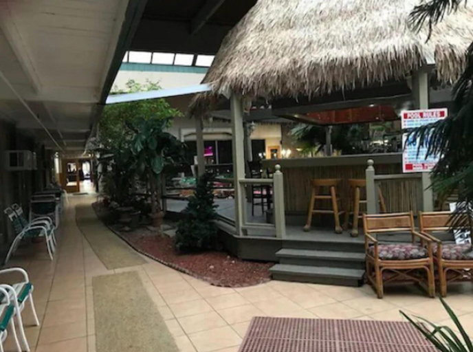 Food & Drinks 4, FairBridge Inn and Suites Poconos, Monroe