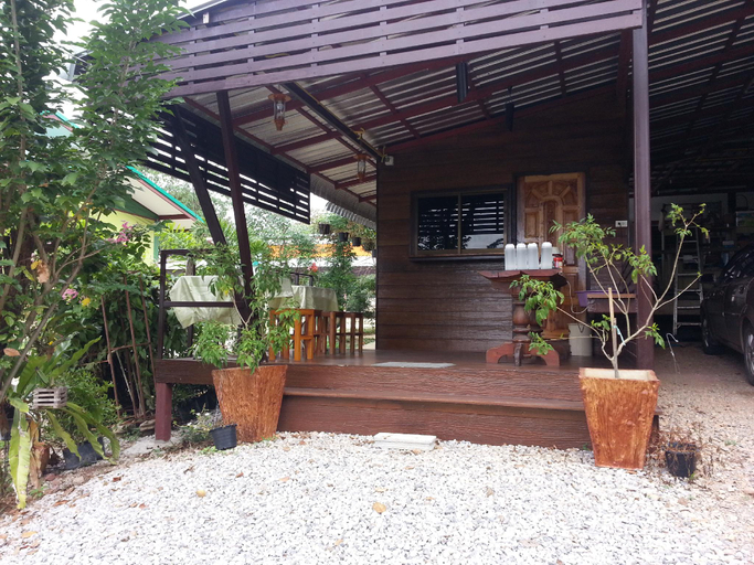 Exterior & Views 1, Queue Bright resort, Wiang Chai