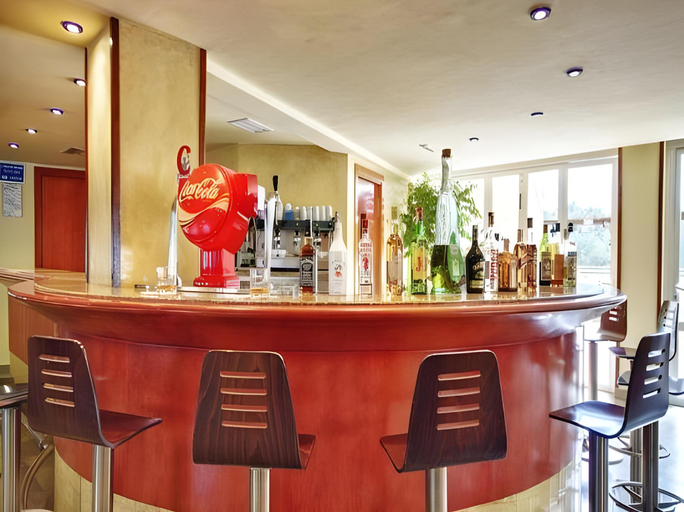 Food & Drinks 5, azuLine Hotel Bahamas y Bahamas II, Baleares