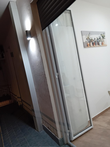 Others 4, Vama House, Napoli