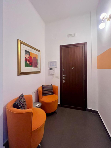 Others 3, B&B Da Viviana, Bari