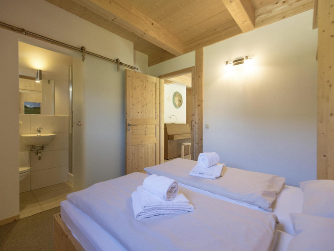 Bedroom 3, Attractive chalet with whirlpool, Murau