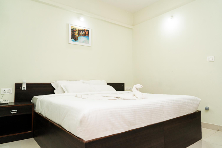 Others 5, Maybaach Hotel, Bangalore