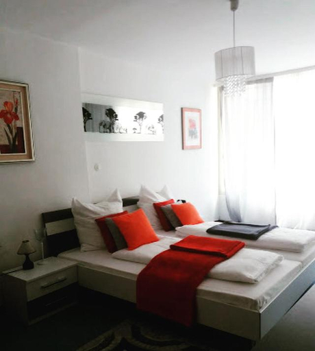 Bedroom 3, Hotel Restaurant Toscana, Main-Kinzig-Kreis