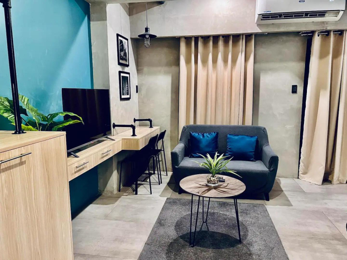 3, Cozy Spacious;Pet Friendly Unit w/Netflix+Pool+Gym, Quezon City
