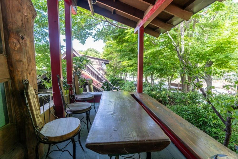 Others 3, Badawiae Tongnamu Pension, Yeosu