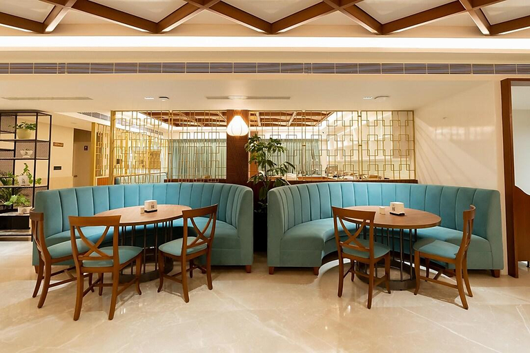 Others 4, Hotel Le Grandeur, Mysore