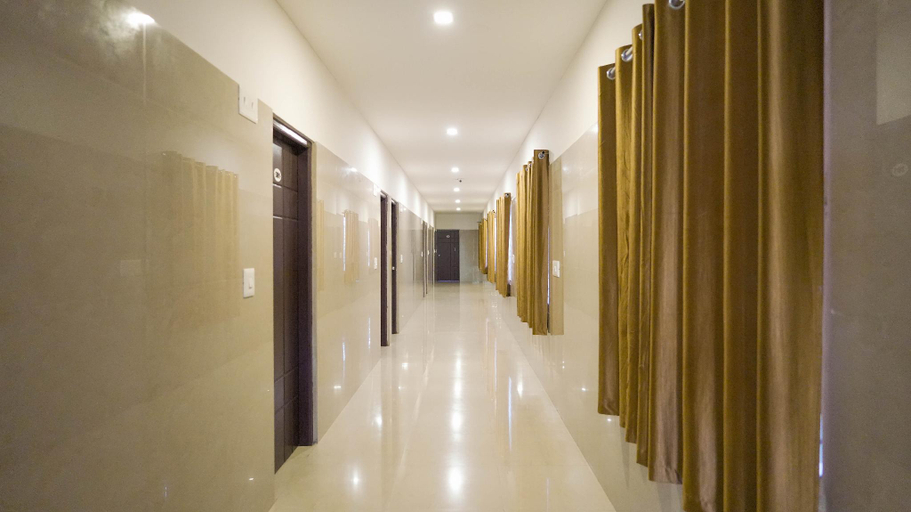 Others 4, Yuvraj Galaxy Inn, Mysore