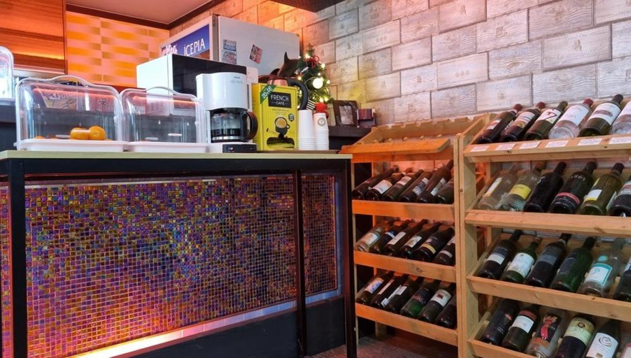 Food & Drinks 5, Olympus Pension, Hoengseong