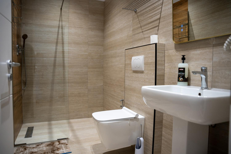 Bathroom, Hotel EuroStiven, Shkodrës
