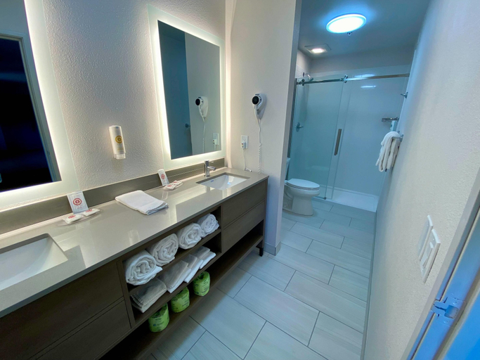Bathroom 4, Comfort Inn Rutland - Killington, Rutland