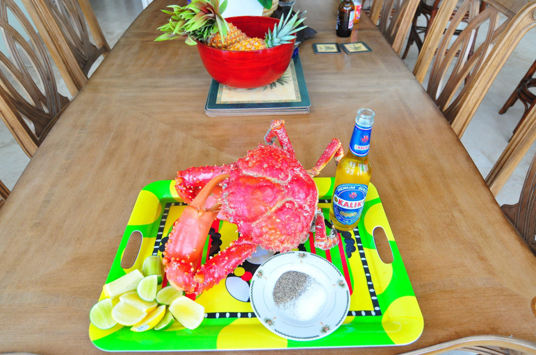 Food & Drinks, Palisades House 4 Bedroom Home