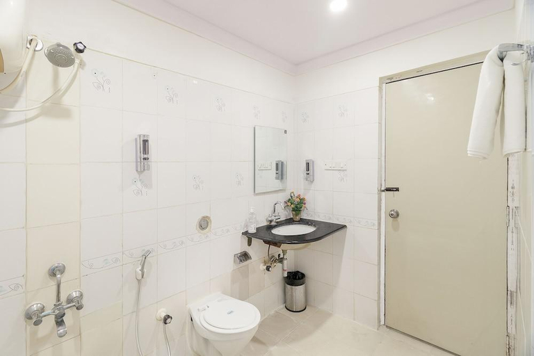 Bathroom 3, Octave Church Inn, Bangalore