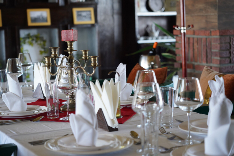 Restaurant 4, Pyramid Hotels & Resorts, Misraq Shewa
