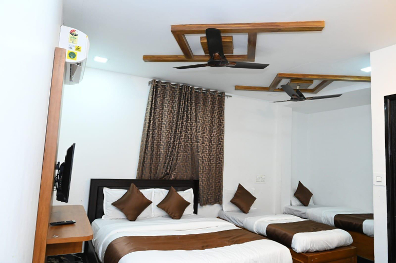 Others 3, Hotel Palace Lodge, Dakshina Kannada