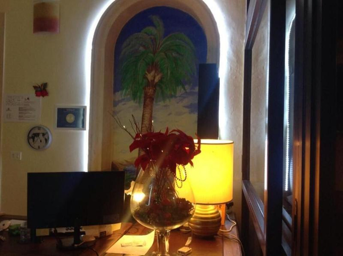 Public Area 2, Hotel La Palma, Catania