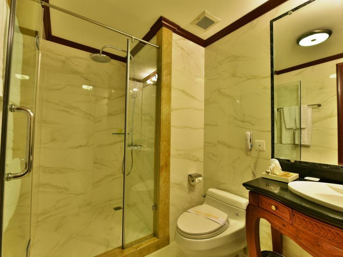 Bathroom 3, Golden Rice Hotel Hanoi, Hoàn Kiếm