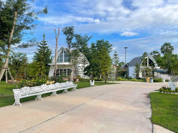 Others 3, Hotel Maya Resort, Warin Chamrap