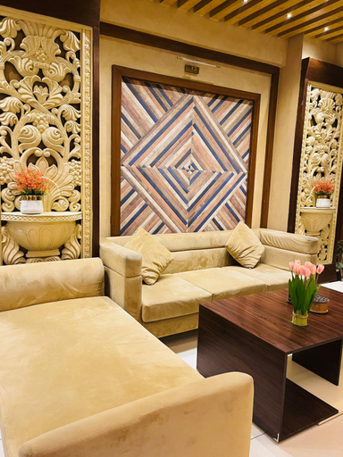 5, Al Makkah Hotel, Karachi