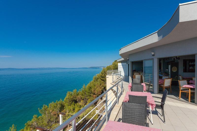 Food & Drinks 5, Ark Beach Hotel, Split