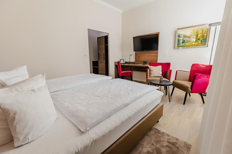 Bedroom 3, Hotel zur Furstabtei, Herford