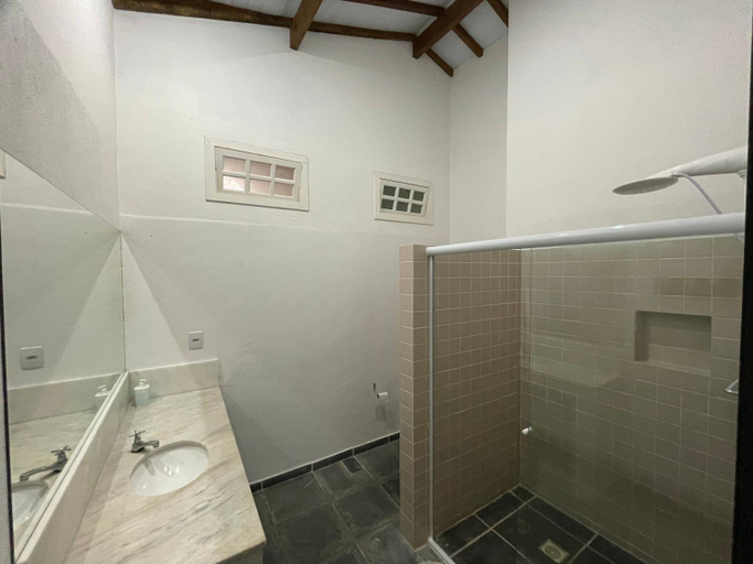 Bathroom 4, Casas Aguas Cantantes, Ubatuba