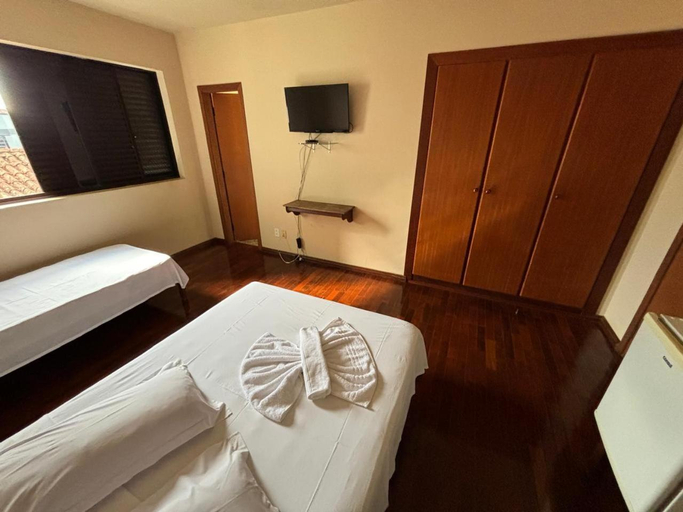 Bedroom 5, Hotel Candidez, Piui