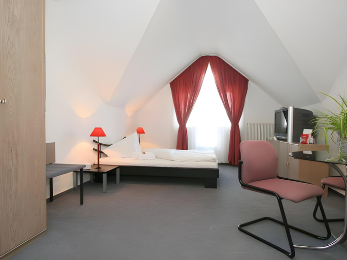 Bedroom 2, Residenz Hotel Giessen, Gießen