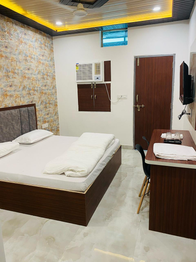 Others 3, NPS Home Stay, Varanasi