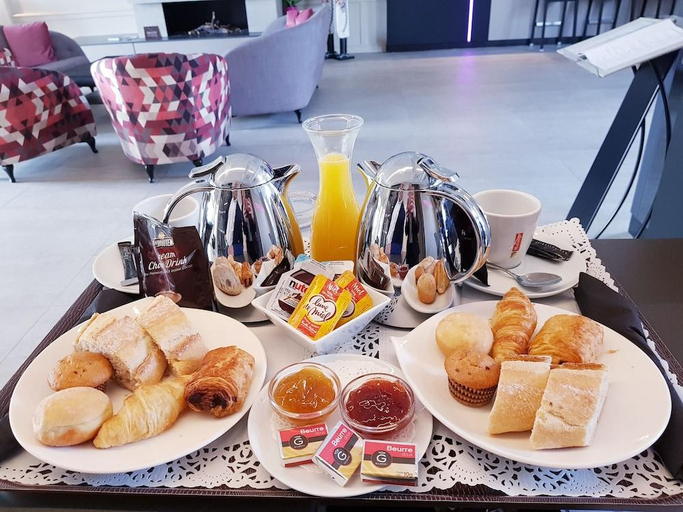 Food & Drinks 5, Logis Hotel & Restaurant - Les Tuileries, Moselle