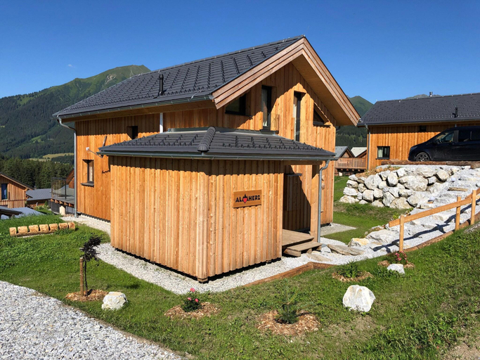 Others 5, Attractive chalet with infrared sauna, Murtal