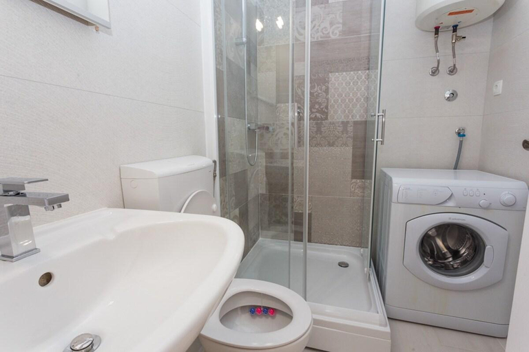 Bathroom 3, Apartment "Papillon", Split