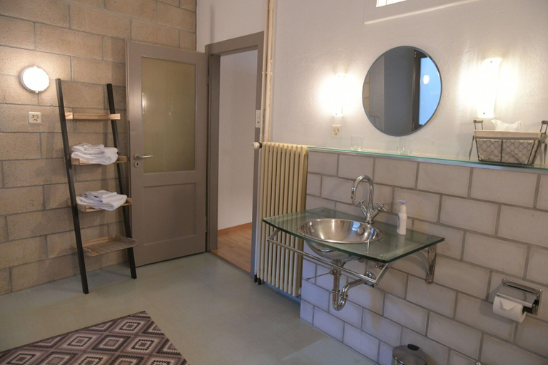 Bathroom 4, Albergo Diffuso, Porrentruy